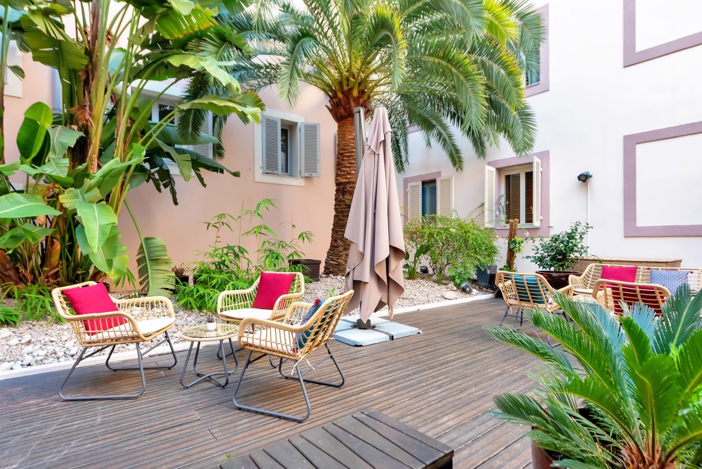 Photo - Chambre classique - Vue Patio photo pation